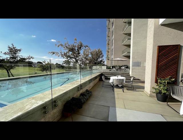 2 BEDROOM APARTMENT FOR SALE IN SANDOWN